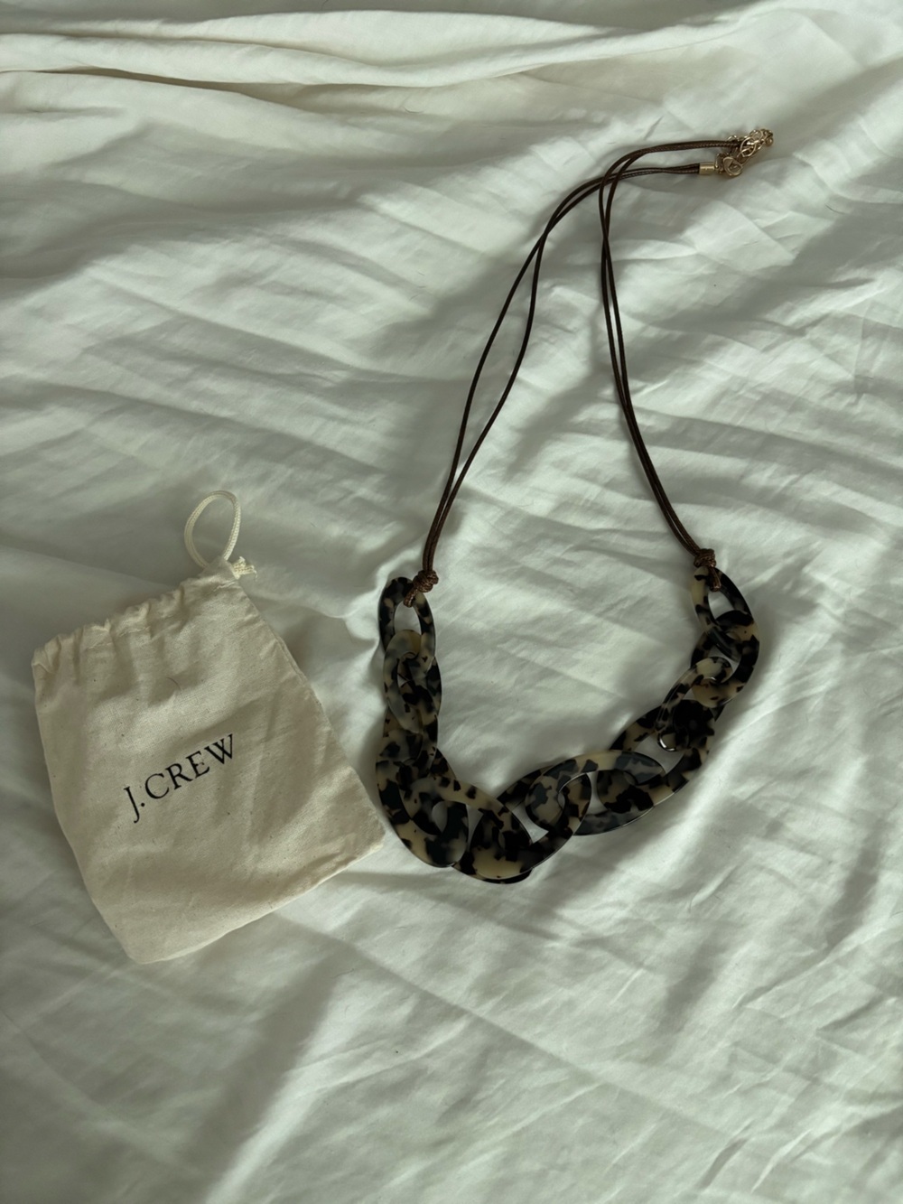 J. Crew Tortoiseshell Resin Link Necklace in Brown and Cream